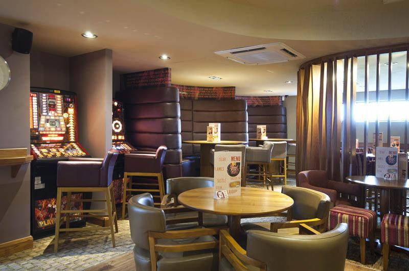 Premier Inn Glasgow Newton Mearns Exteriör bild